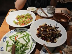 -一坐一忘云南菜(嘉里中心店)