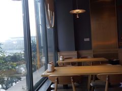 靠窗位-贰拾捌味·宜宾燃面(春熙路旗舰店)