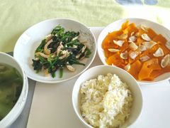-鲸励母婴月嫂(望京店)