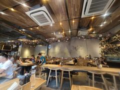 -Common Table · Brunch & Coffee