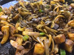 -老周炒拨拉(甘州总店)