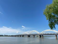 -人民防洪胜利纪念塔