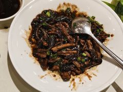 -梅龙镇酒家(南京西路总店)