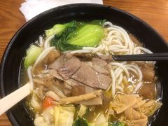 -鑫花溪牛肉米粉(凤凰街创始总店)