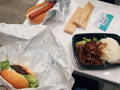 -盒马X会员店(王府井奥莱UP TOWN店)