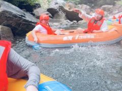 -雅鲁激流探险漂流