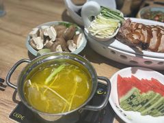 -龙聚德北京烤鸭(沙坪坝华宇A馆店)