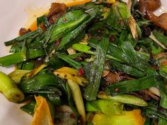 -鑫巴蜀小镇 · 水煮鱼专研店(玉桥店)