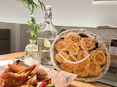 -春树下·树屋花房西餐厅(罍街AS1980店)