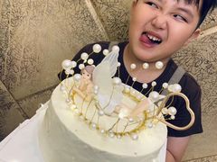 -咖咖熊蛋糕定制·英国蓝风车动物性淡奶油