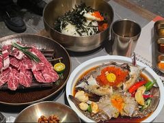 -草家酱蟹炭火烤肉店(珲春南路一店)