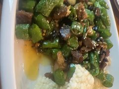 -小厨子私房菜·云南美食店