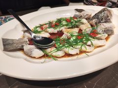 -海派悦庭·海胆烧麦·新融合菜(凯德广场店)
