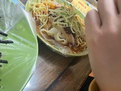 -艾力江和田馕坑烤肉店