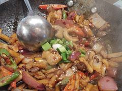 -富正毅三下锅(体育馆店)