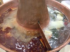 -楼外楼大刀肉传统火锅居(博学路店)