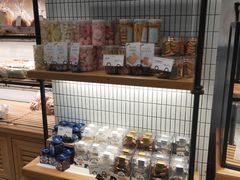 面包甜点陈列柜-罗森尼娜(德思勤店)