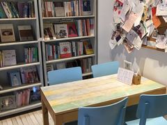-猫的天空之城概念书店(丽江古城饮玉巷店)