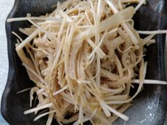 -马尔龙新疆饭店·清真(瑞景店)