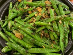 -堂瓦里·33年传统赣菜(第一街区店)