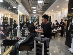 -AYO SALON