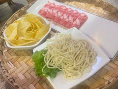 -山悦里 山野·鲜火锅(罗斯福广场店)
