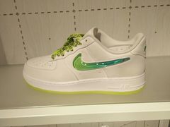 -NIKE品牌体验店(南京东路店)