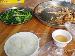 -满記土窑烧鷄波浪山莊
