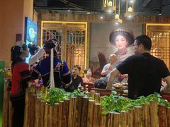 -老滇山寨•云南特色菜•地方菜•民族风情歌舞表演(金碧店)