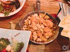 美极掌中宝-胡桃里音乐酒馆(环亚凯瑟琳广场店)