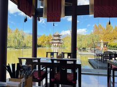 -丽江悦榕庄酒店-明月·雪山庭院餐厅