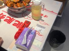 -肥肥虾庄·金牌油焖大虾(汉街SKP店)