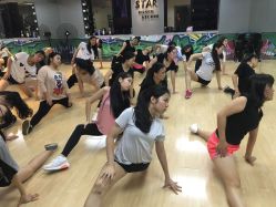 -STAR舞蹈工作室