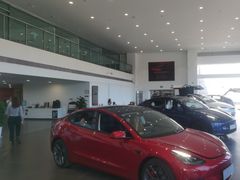 -TESLA 特斯拉(北京南四环中路特斯拉中心)