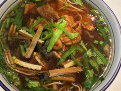 -镇南锅盖面馆(解放路店)