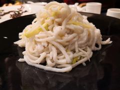 -品悦酒店(三林古镇店)