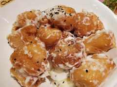 鬼马水果虾球-港丽餐厅