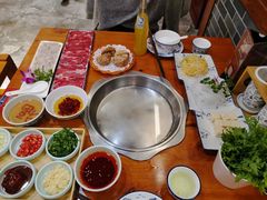 手打鲜虾滑-乐宴·老北京铜火锅(桂庙店)