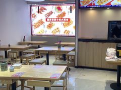 -魔都三兄弟酸辣粉·蘸卤炸串(虹桥万科店)