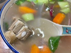 羊肉汤-清真·玛丽亚新疆菜主题餐厅(浙江中路店)