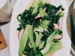 -渝信川菜 · 川味家常菜(财富购物中心店)