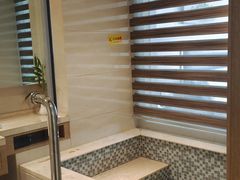 -兴芮温泉度假区