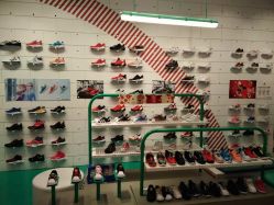 -adidas kids(翠微百货店)