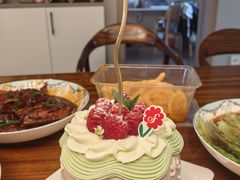 -花花卷卷·鲜食蛋糕(泉屋店)