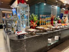 -金马门国际美食百汇(珞喻路店)