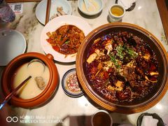 传统毛血旺-山城老堂口·1636重庆老菜(解放碑洪崖洞店)