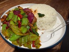 回锅肉盖饭-万记麻辣烫国展总店