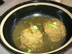 蟹黄肉圆-鸿运酒楼