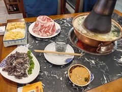 -楼外楼大刀肉传统火锅居(繁荣路店)