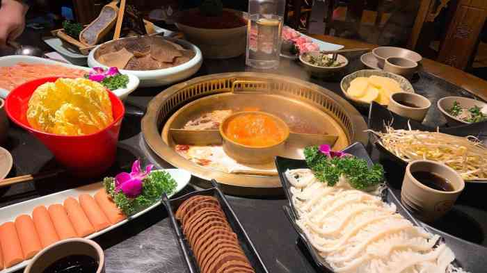 豪渝火锅(宜春鼓楼店)-"口味不错,服务非常好,毛肚大赞一个!